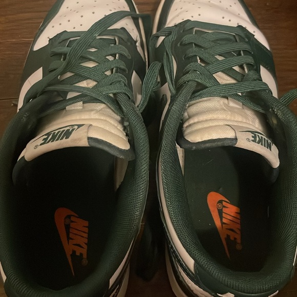 Nike Dunk low Michigan State. Men’s 7, Women’s size 8. - Picture 8 of 8